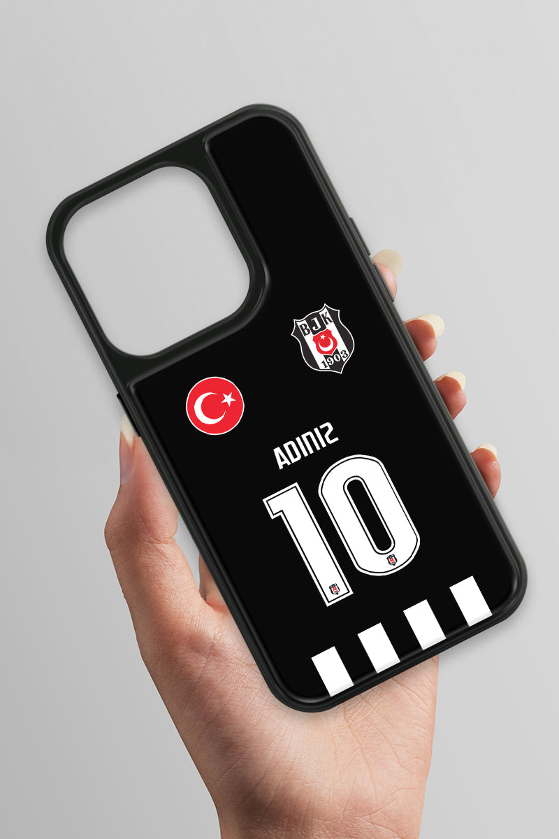 Beşiktaş Kişiye Özel Siyah Forma iPhone 15 Pro Cam Kılıf