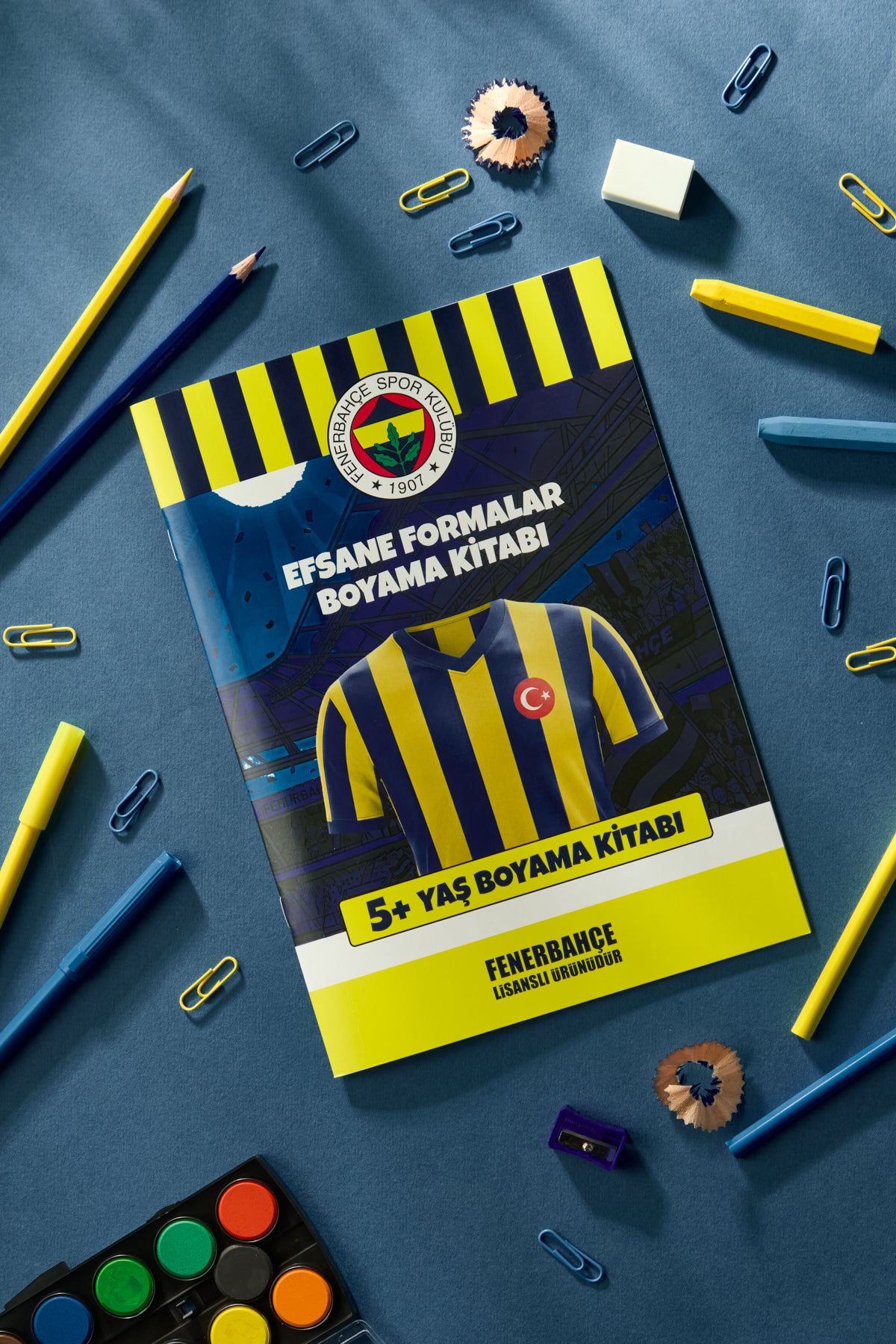 Fenerbahçe Boyama Kitabı Efsane Formalar 5 Yaş Üzeri - Sticker Hediyeli Lisanslı Orijinal