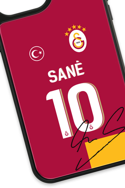 Galatasaray Leroy Sane Parçalı Forma İmzalı Cam Telefon Kılıfı