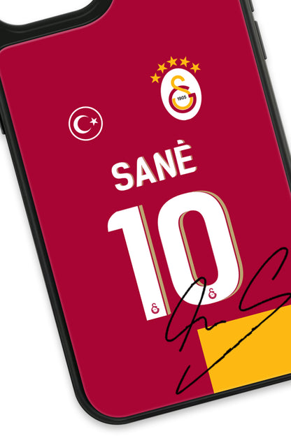 Galatasaray Leroy Sane Parçalı Forma İmzalı Cam Telefon Kılıfı