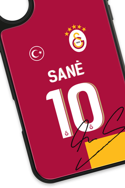 Galatasaray Leroy Sane Parçalı Forma İmzalı Cam Telefon Kılıfı