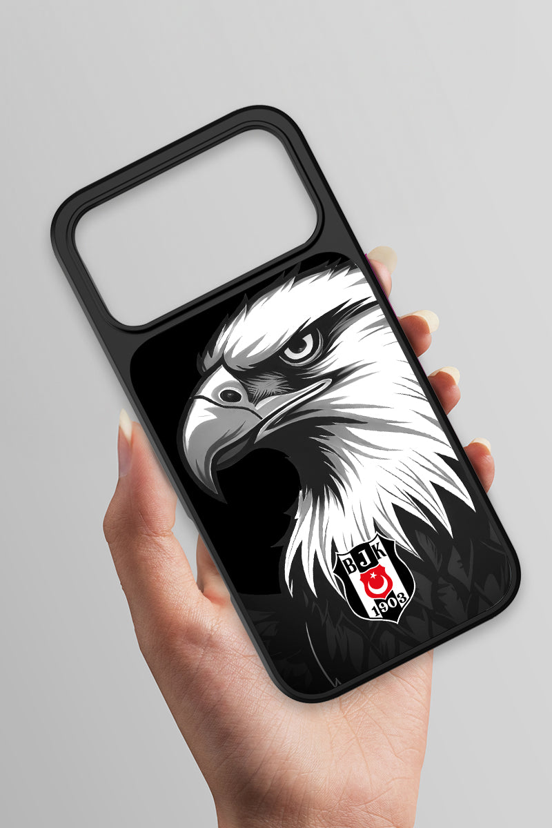 Beşiktaş Büyük Kartal Cam Telefon Kılıfı
