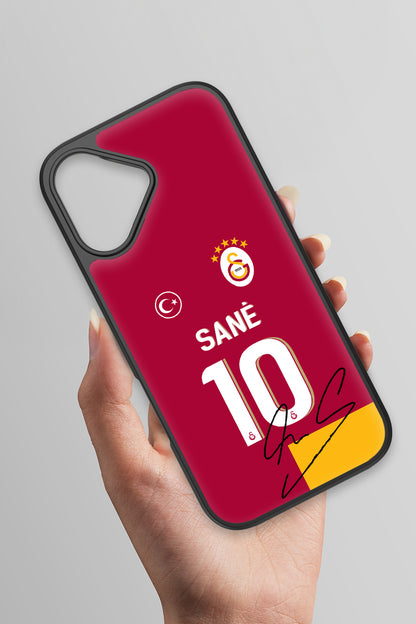 Galatasaray Leroy Sane Parçalı Forma İmzalı Cam Telefon Kılıfı
